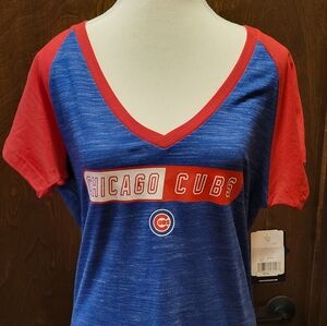 Chicago Cubs MLB New Era V-Neck Tee NWT